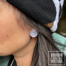 Load image into Gallery viewer, Color Shift Studs